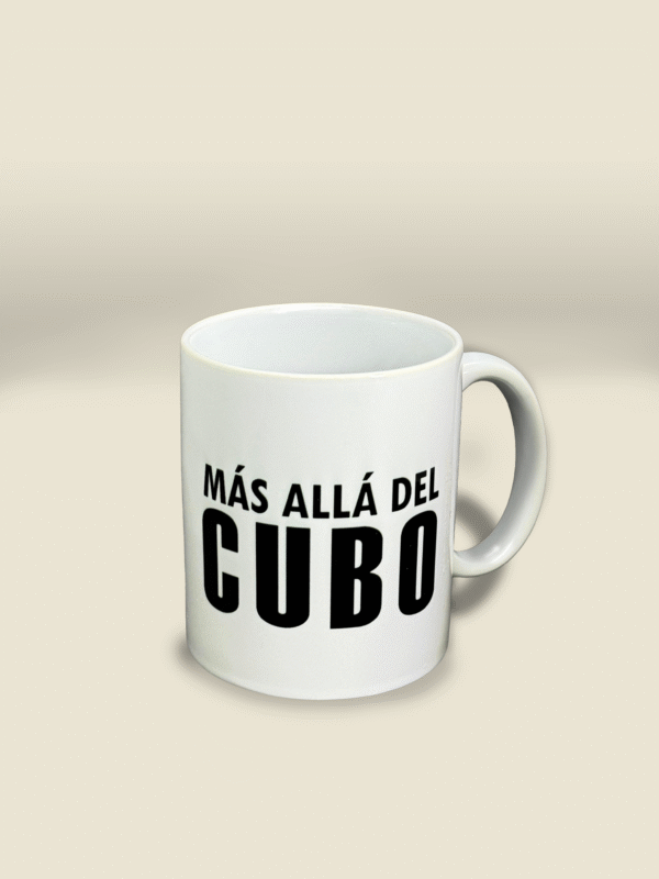 Taza Más Allá
